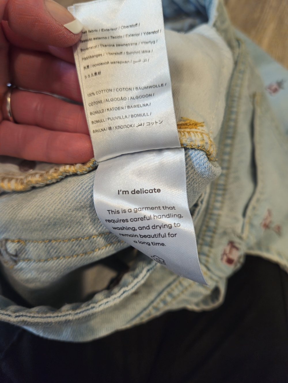 Farm Rio Embroidered Rose Wide Leg Jeans Size 28 Floral Denim High Rise - Picture 10 of 11